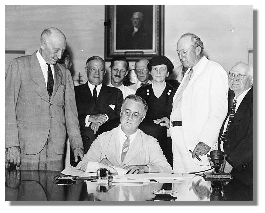 FDR signing photo for quiz